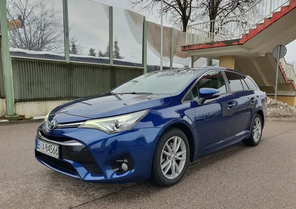 toyota łódzkie Toyota Avensis cena 44900 przebieg: 179151, rok produkcji 2015 z Białystok